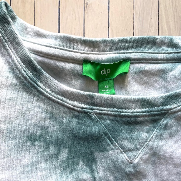 Women’s Medium Teal Blue Tie-Dye Sweatshirt - Picture 2 of 3